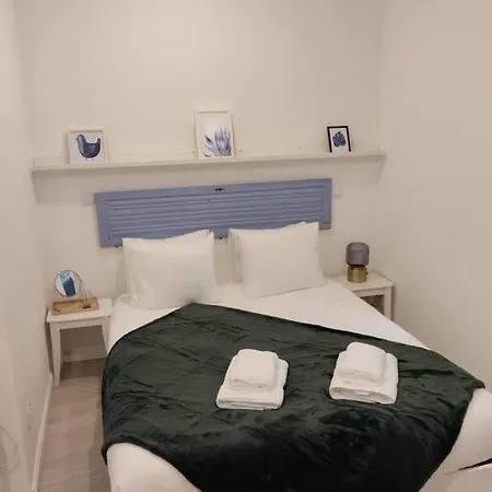 Apartment Alfama's Hidden Terrace Gem Lissabon